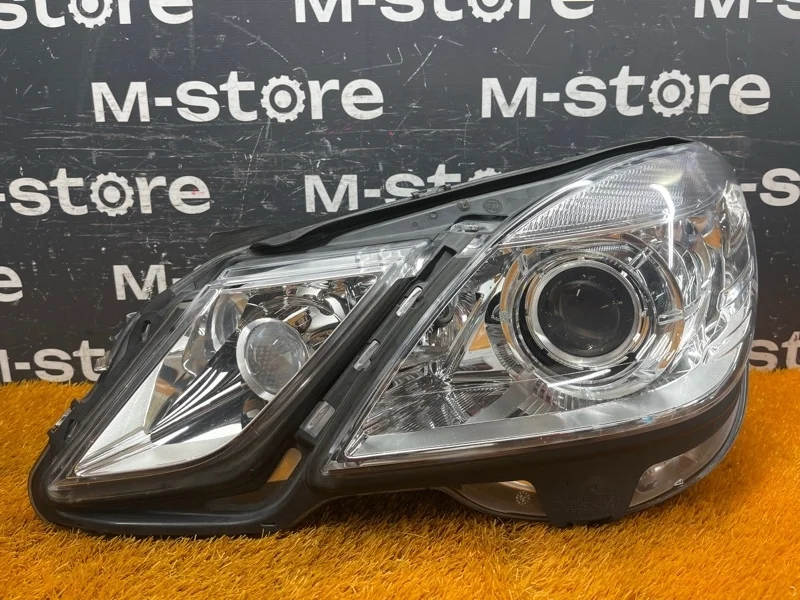 Фара Mercedes-Benz E-Class 2009 A2128201961 W212 272.952, левая