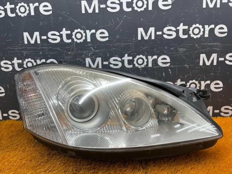 Фара Mercedes-Benz S-Class 2006 A2218201061 W221 272.965, правая