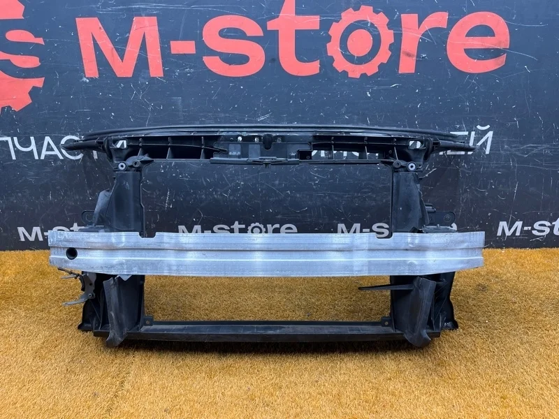 Рамка радиатора Audi A3 2011 8P0805588L 8P CAXC