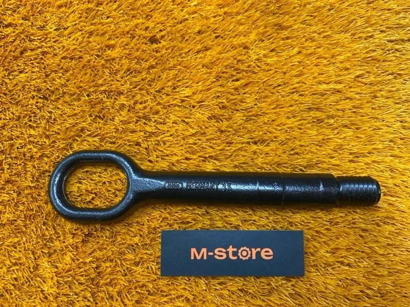 Крюк буксировочный Audi Q3 2012 4H0805615 8U CPSA