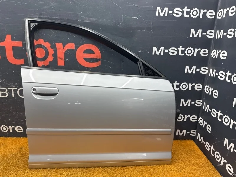 Дверь Audi A3 2007 8P4831052A 8P BWA, передняя правая