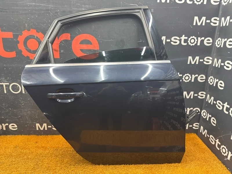 Дверь Audi A4 2013 8K5833052D B8/8K CDNB, задняя правая