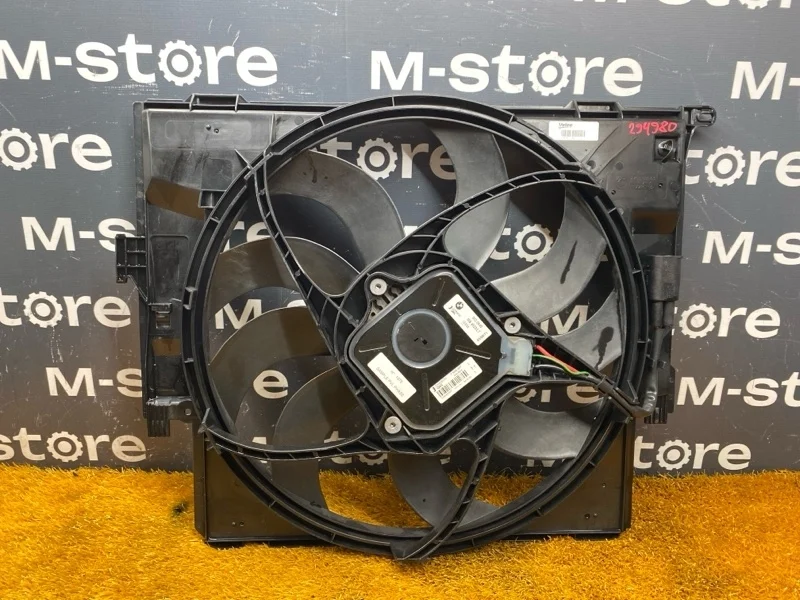 Вентилятор радиатора Bmw 1-Series 2011 17427640509 F20 N13B16A
