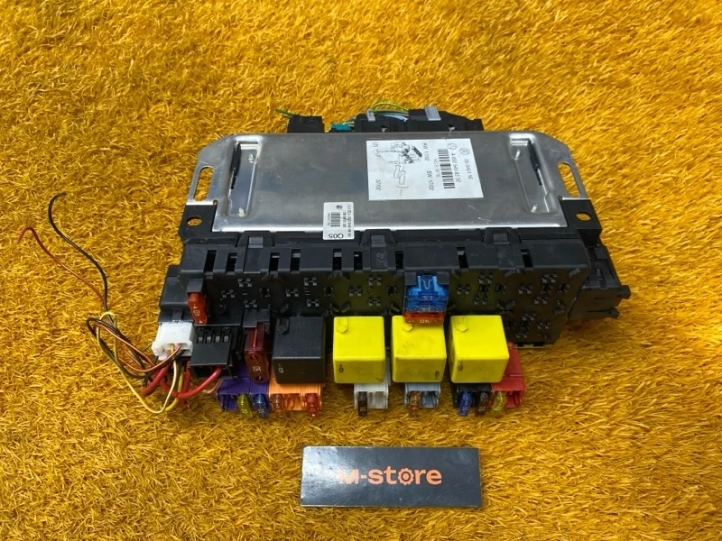 Блок предохранителей SAM Mercedes-Benz S-Class 2002 A0325458232 W220 112.972, передний