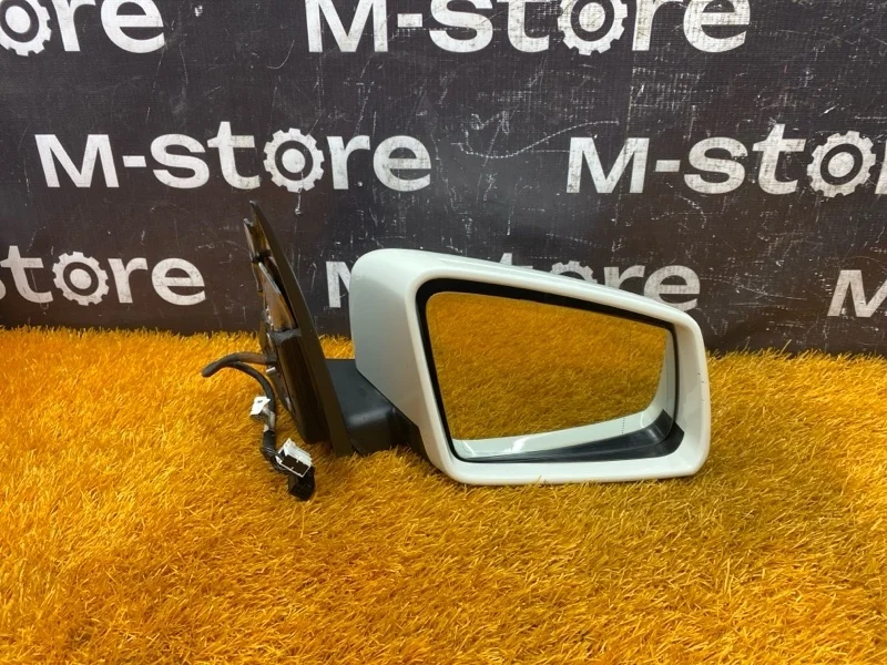 Зеркало Mercedes-Benz C-Class 2010 A2048104076 W204 271.860, правое
