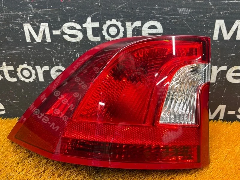 Фонарь задний Volvo S60 2011 30796267 FS48 B4164T, левый
