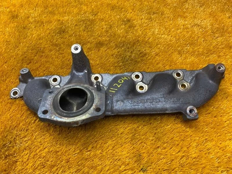 Коллектор выпускной Volvo Xc90 2006 30637921 C59 B5254T2