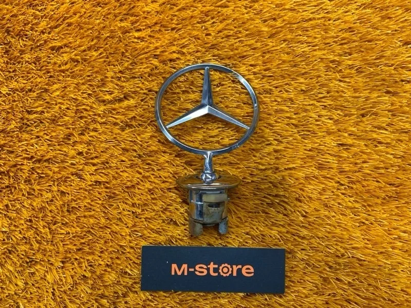 Эмблема на капот Mercedes-Benz S-Class 2006 A2218800086 W221 272.965