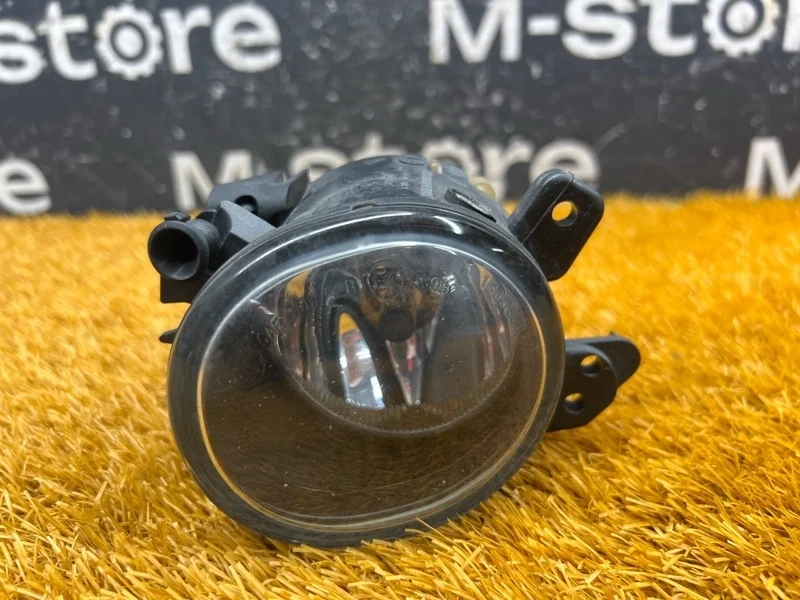 Фара противотуманная Mercedes-Benz E-Class 2009 A2518200756 W212 272.952, левая