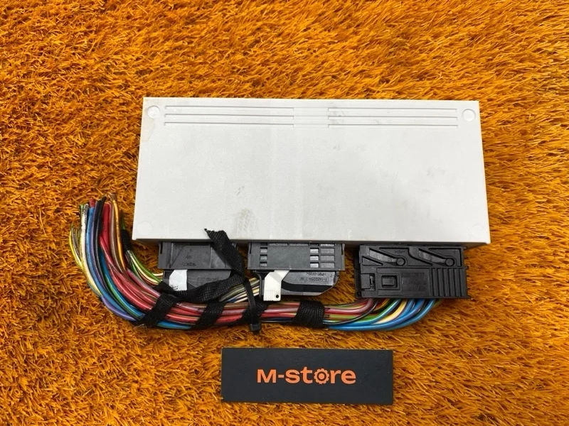 Блок комфорта Bmw X3 2005 61356963338 E83 M54B25 (256S5)