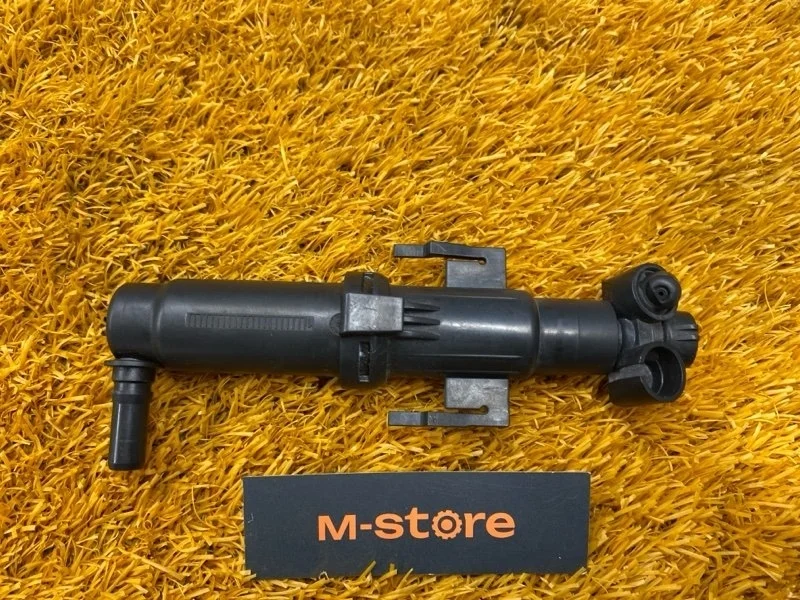 Форсунка омывателя фары Bmw 5-Series 2010 61677149886 F10 N55B30A, правая