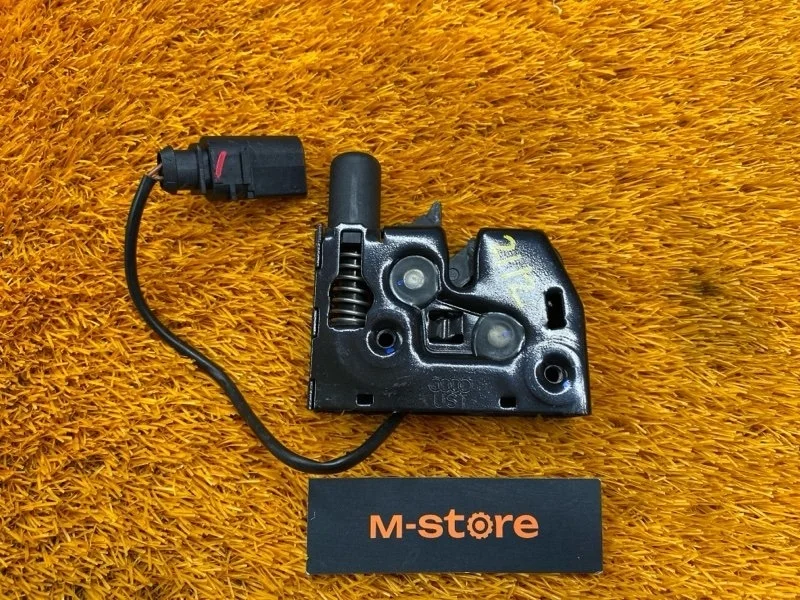 Замок капота Audi A6 2011 4G0823509C C7/4G CHVA