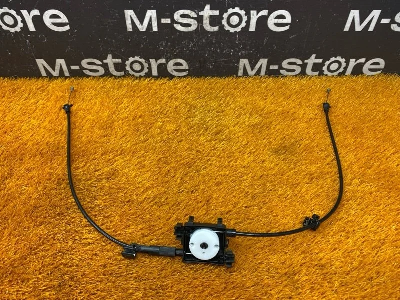 Трос капота Audi A8 2012 4H0823531D 4H/D4 CGWD