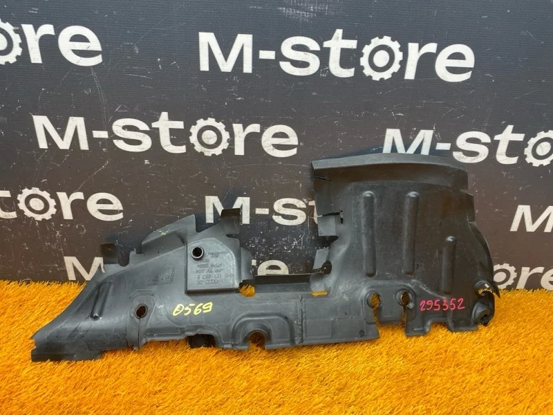 Воздуховод радиатора Audi A8 2012 4H0121283E 4H/D4 CGWD, левый