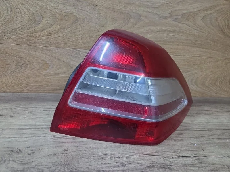 Фонарь задний RENAULT MEGANE 2002-2008 8200757701 2, правый