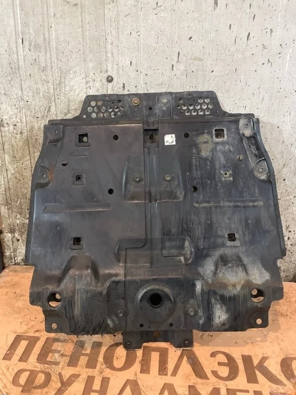 Защита двигателя TOYOTA Land Cruiser 2015 5140860050 URJ200 1VD-FTV 4.5