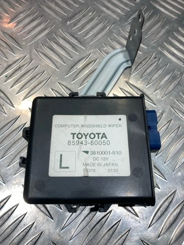 Блок управления стеклоочистителями TOYOTA Land Cruiser 2015 8594360050 URJ200 1VD-FTV 4.5