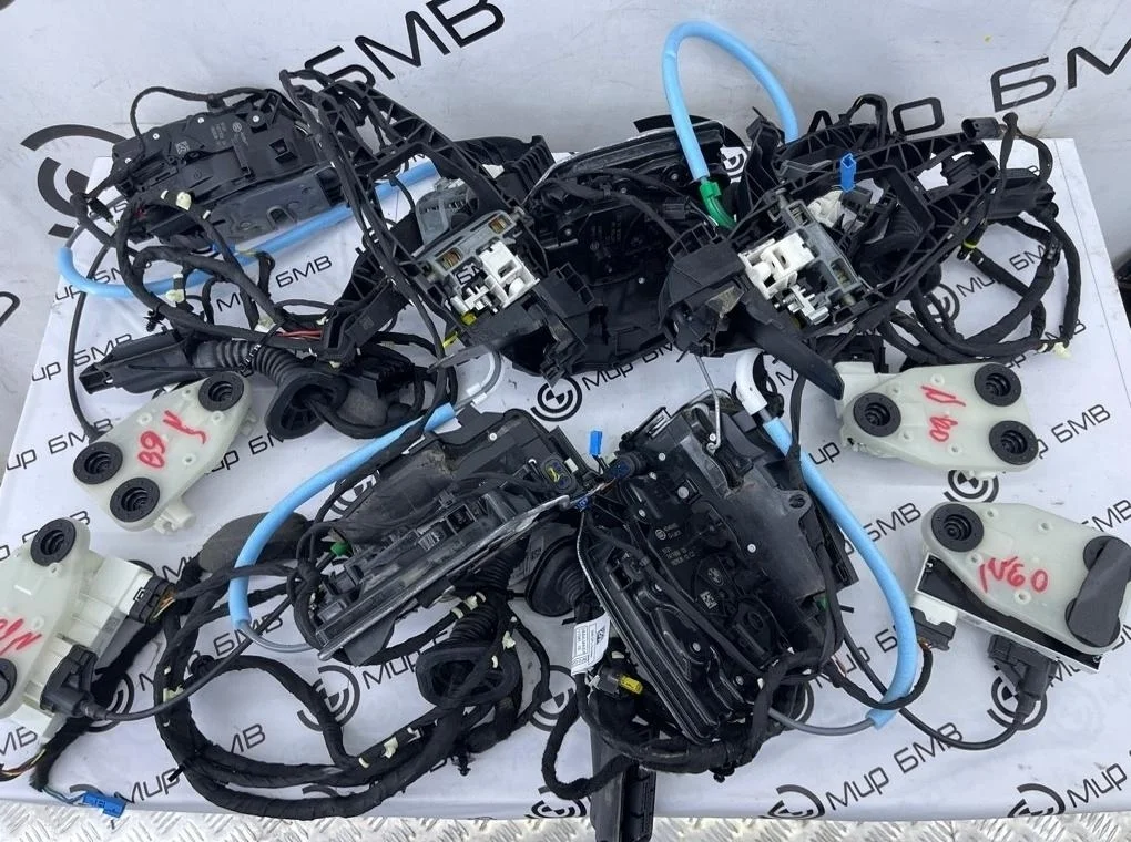 Замки дверей с доводчиками BMW X5 xDrive50e LCI 2023 G05