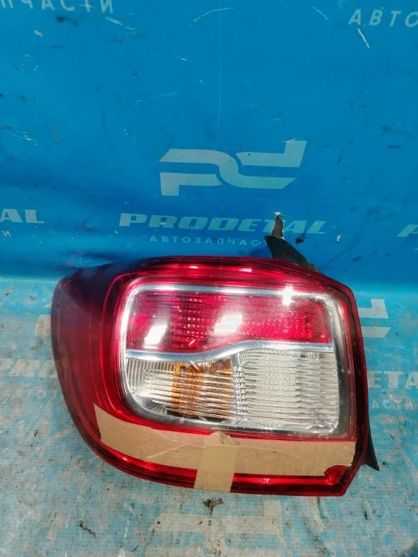 Фонарь наружный задний левый Renault Logan