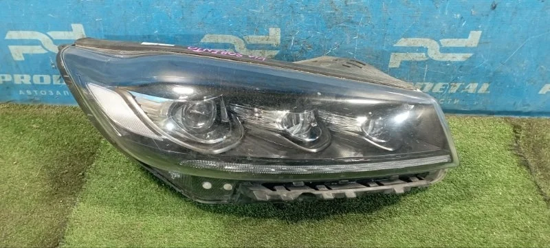 Фара правая Kia Sorento Prime 2014-2017