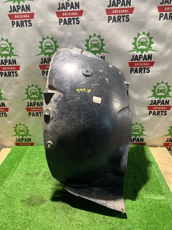 Подкрылок Mercedes-Benz Sprinter A9066841777 W906 2.2, передний правый