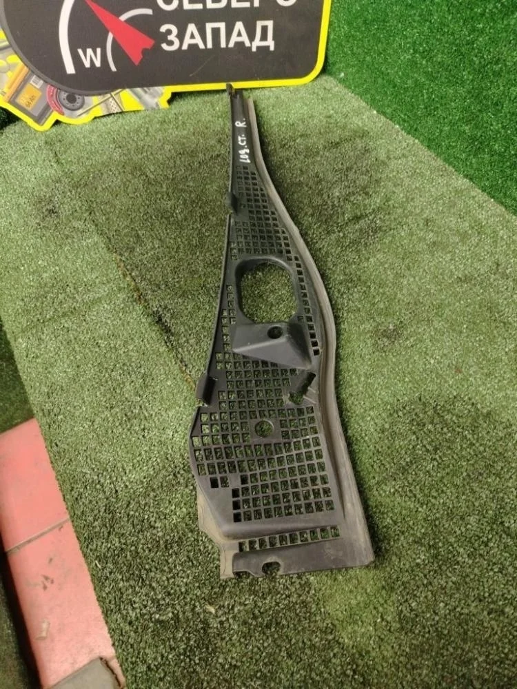 Жабо Renault Logan 2009 6001546859 L90 K7M710, правое