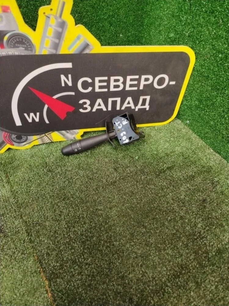 Подрулевой переключатель дворников Renault Logan 2009 6001551355 L90 K7M710