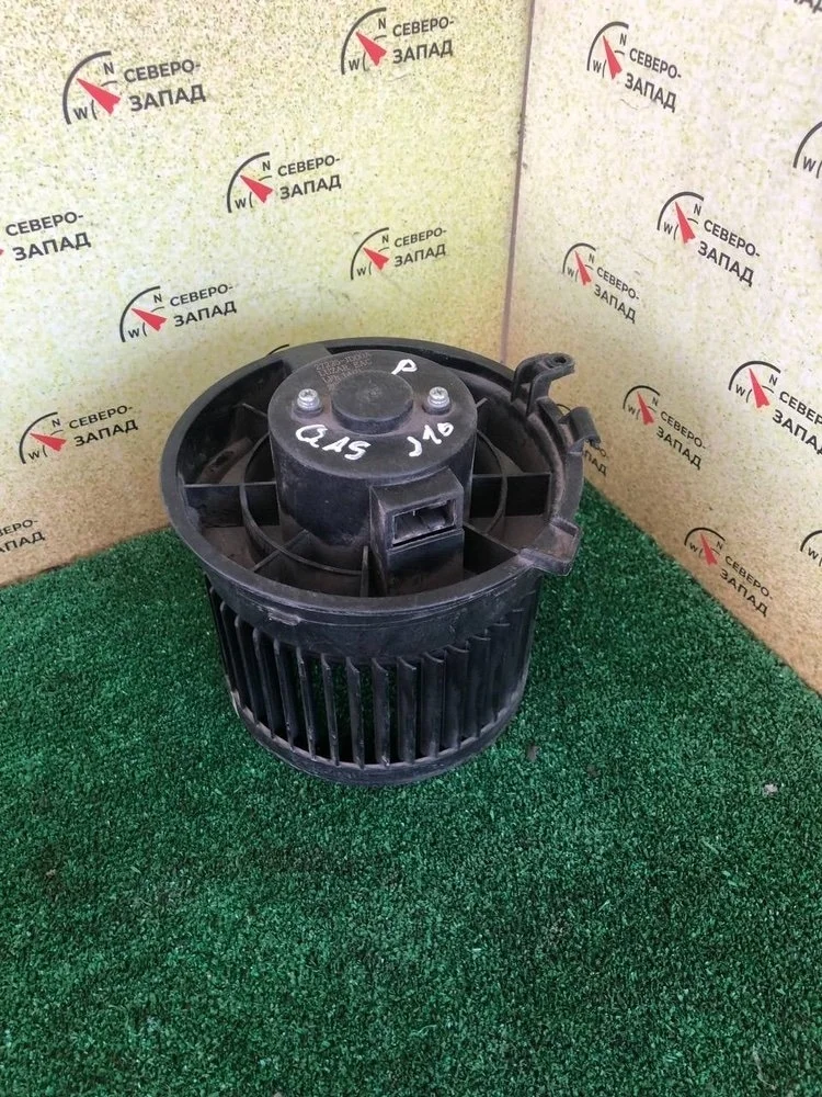 Моторчик печки Nissan Qashqai 2010 27225ET10A J10 MR20