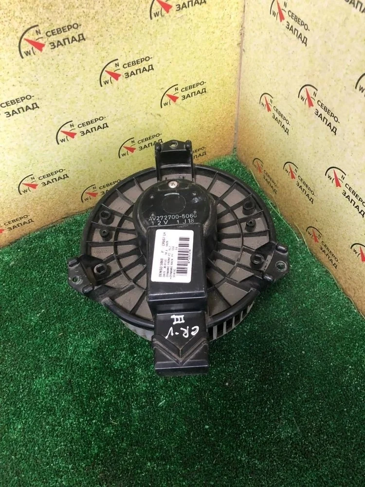 Моторчик печки Honda CR-V 2007 79310STKA41 RD3 K24