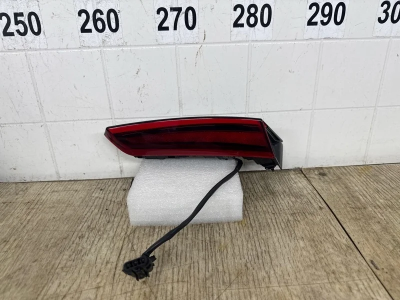 ФОНАРЬ В КРЫШКУ БАГАЖНИКА HYUNDAI SONATA 8 2019 2020 2021 2022 2023 2024 2025 92404L1000, задний правый