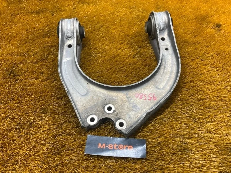 Рычаг подвески верхний Mercedes-Benz E-class 2008 A2113300338 W211 272.922, передний правый