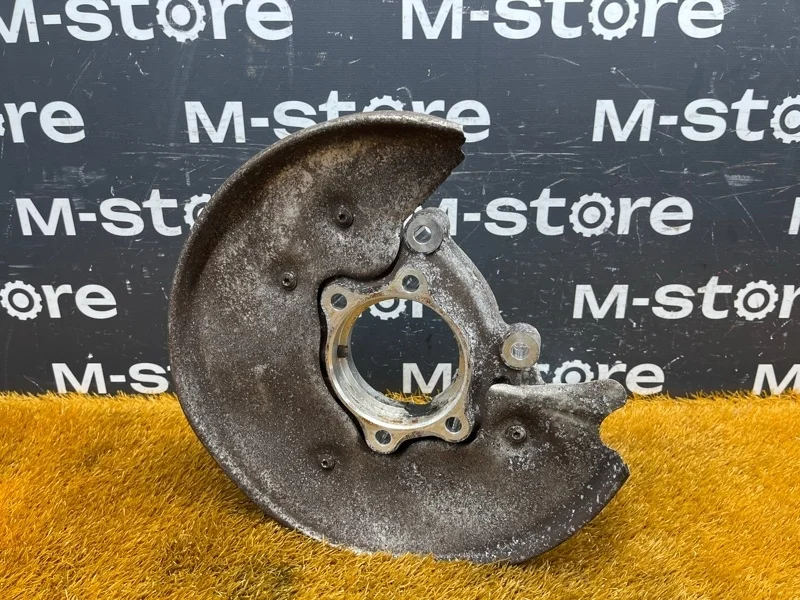 Кулак поворотный Audi Q5 2009 8R0505432F 8R CAL, задний правый