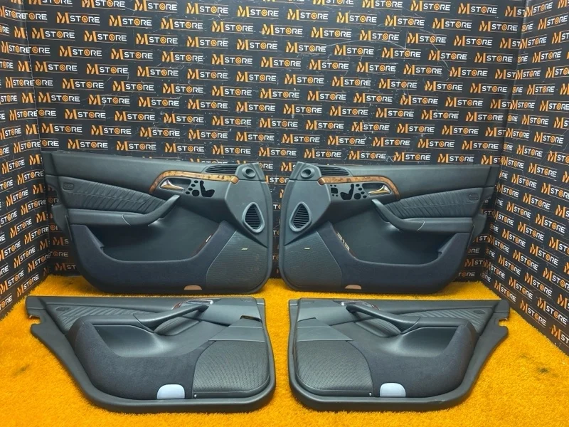 Обшивка двери Mercedes-Benz S-Class 2000 W220 113.941