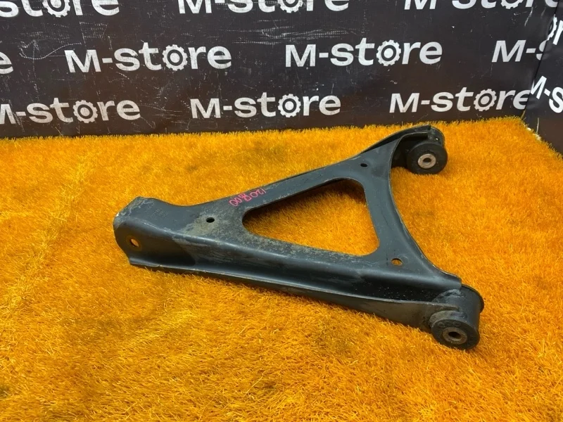 Рычаг подвески нижний Porsche Cayenne 2007 7L0505352AA 957 M4801, задний правый