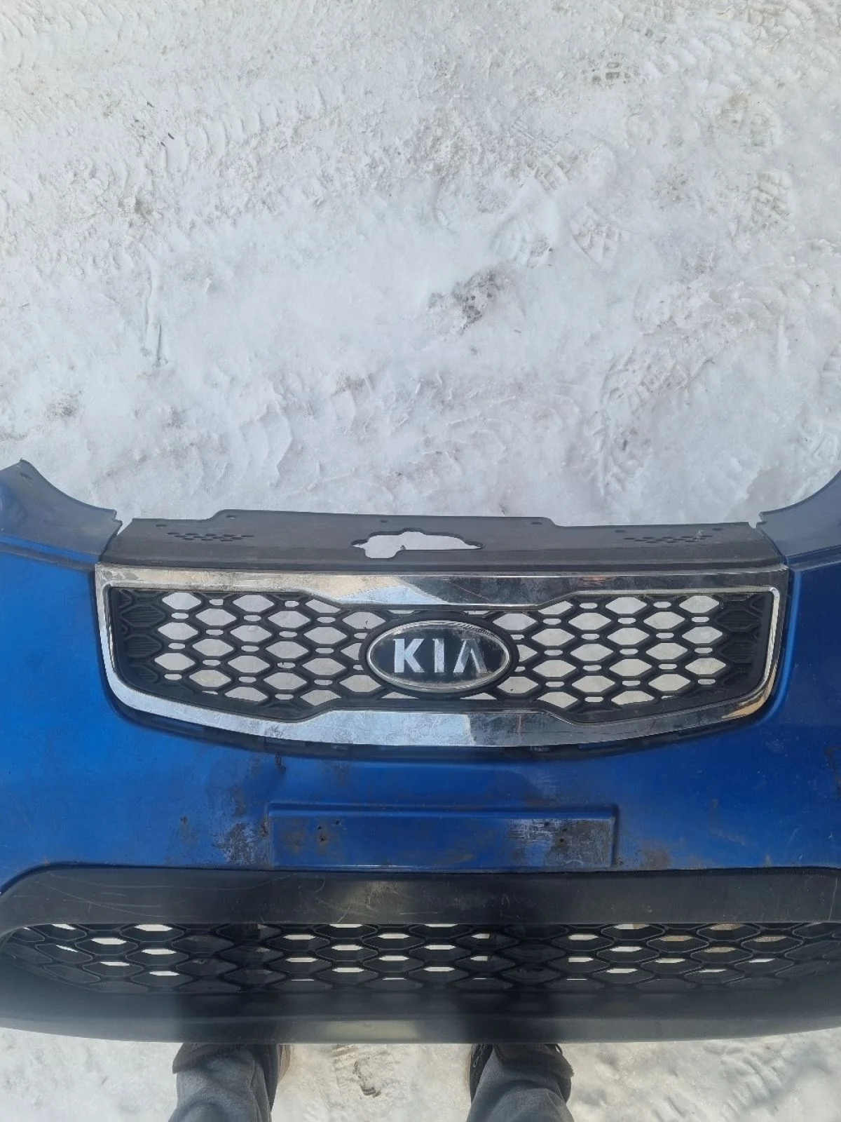 Решетка радиатора Kia Rio II рестайлинг (2009—2011)