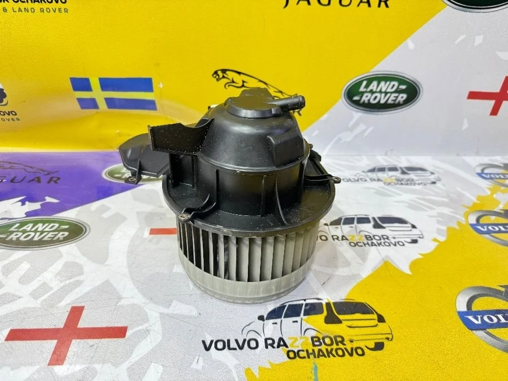 Моторчик печки Volvo S60 S80 XC70 XC90 V70 P2 LHD XC90 I рестайлинг (2006—2014) D5244T