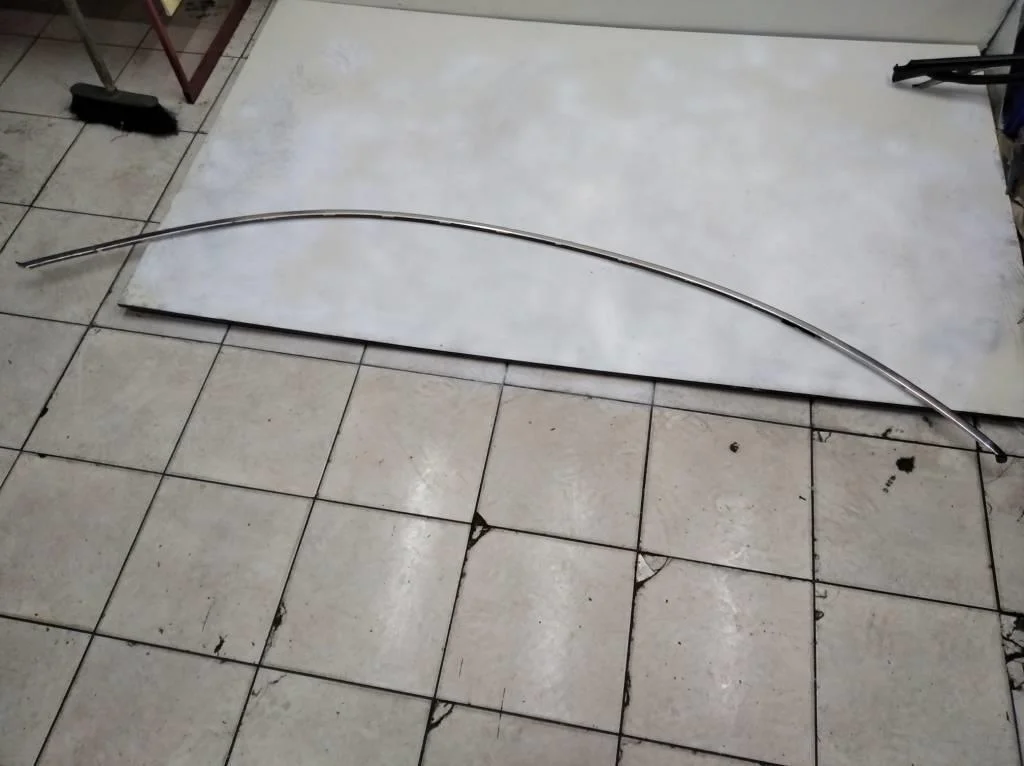 Молдинг крыши Mercedes-Benz