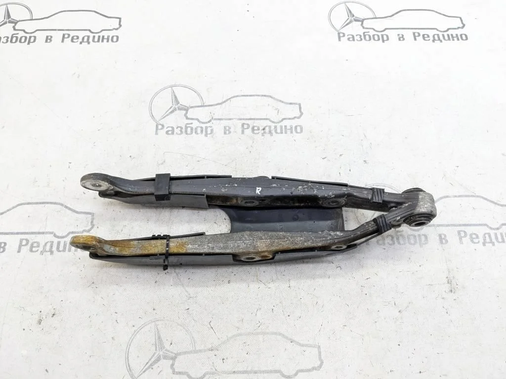 Рычаг задней стойки (лодка) Mercedes-Benz