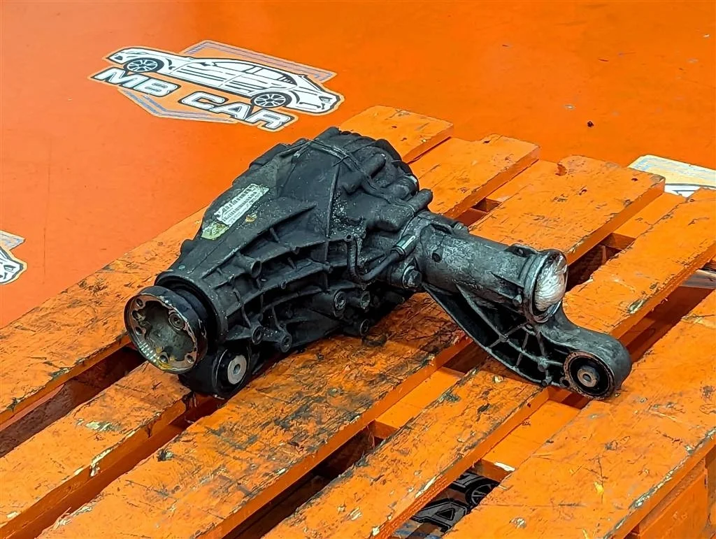 Редуктор передний Mercedes-Benz