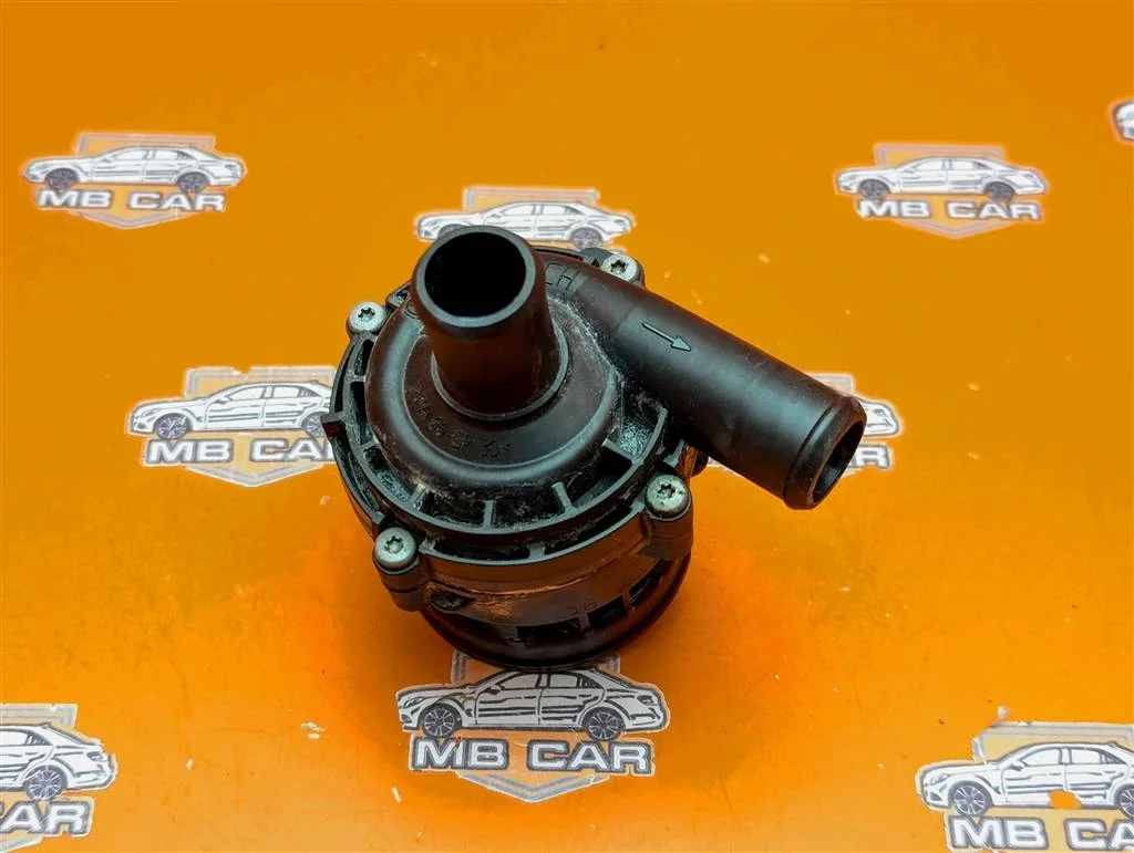 Насос циркуляционный Mercedes-Benz