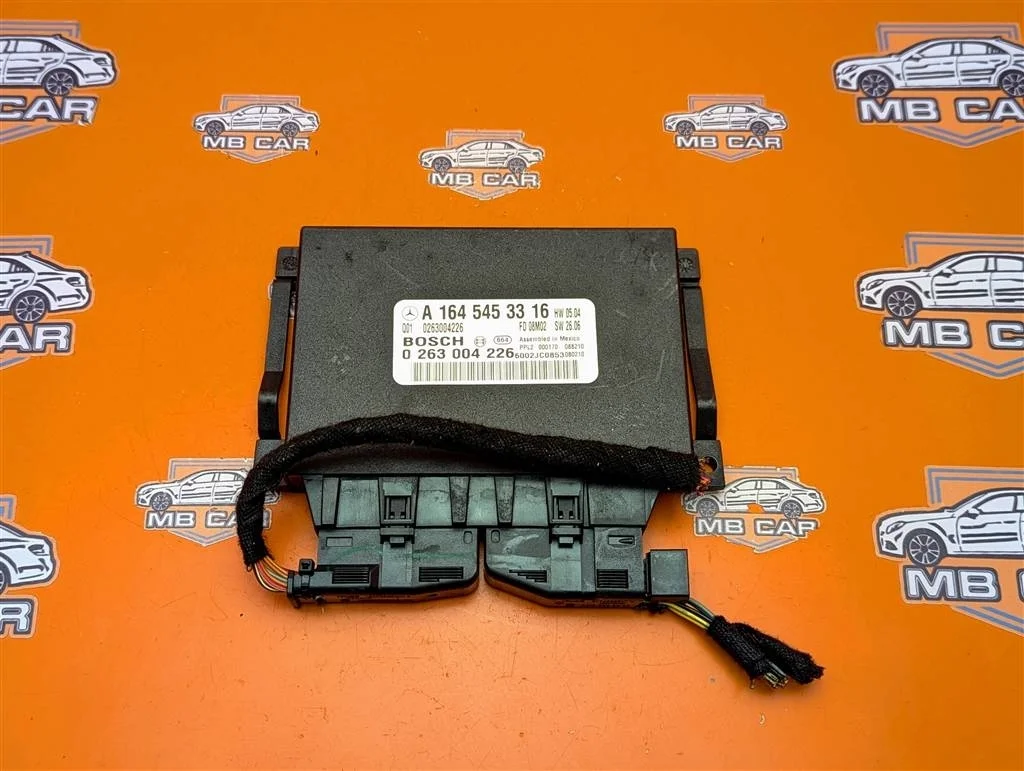 Блок парктроников Mercedes-Benz