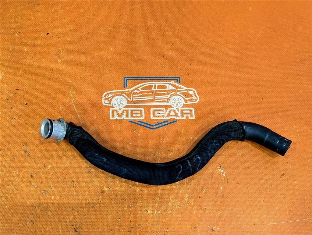 Патрубок ОЖ Mercedes-Benz