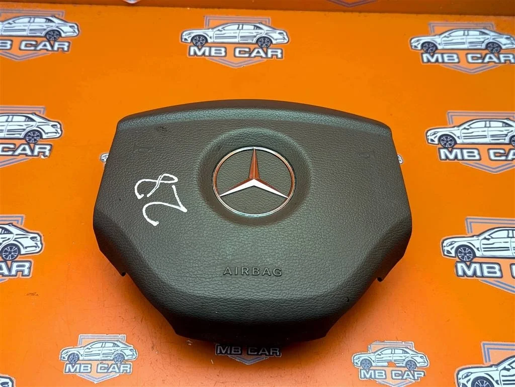 Подушка безопасности в руль Mercedes-Benz