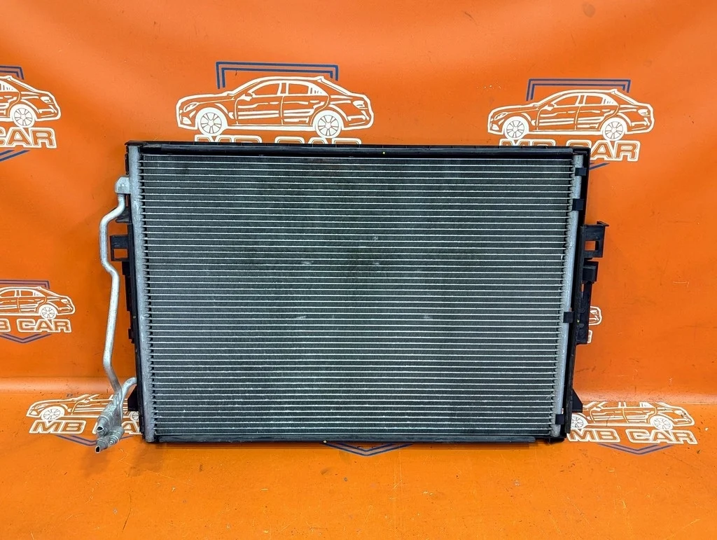 Радиатор кондиционера Mercedes-Benz