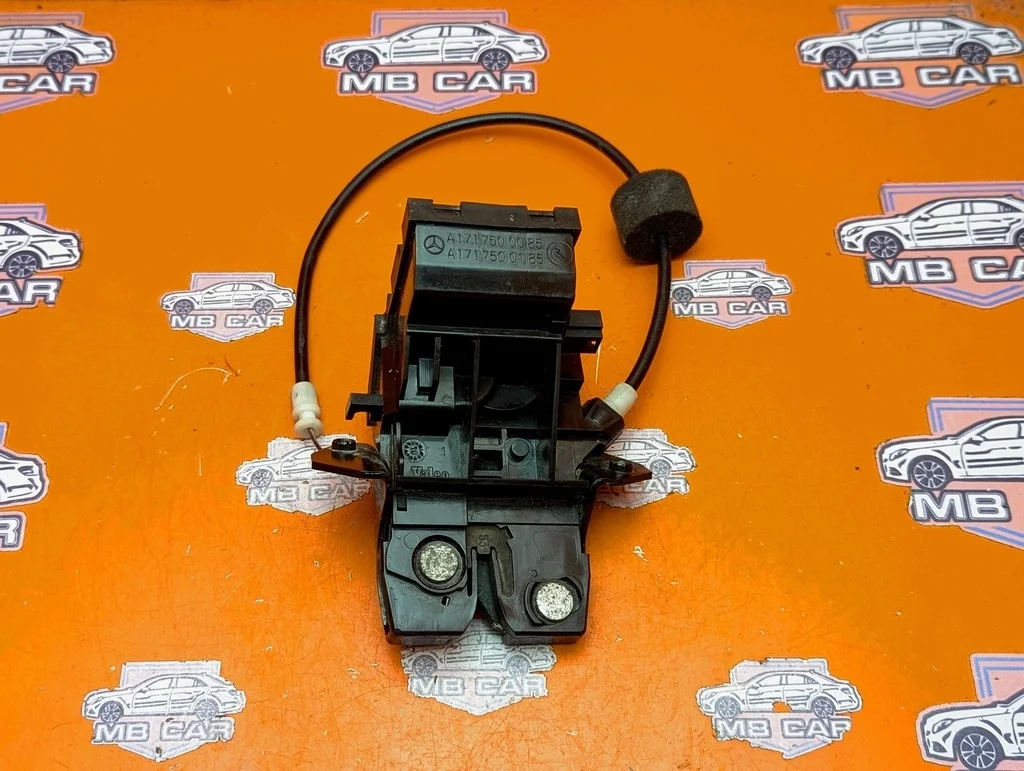 Замок багажника Mercedes-Benz