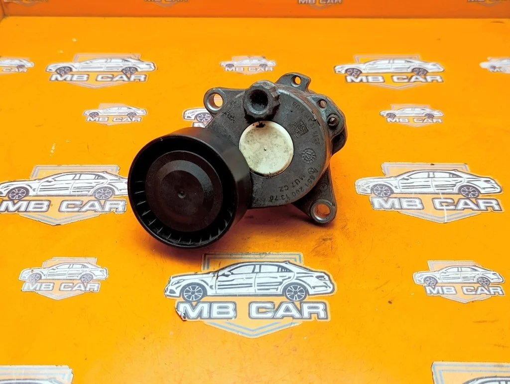 Натяжитель ремня Mercedes-Benz