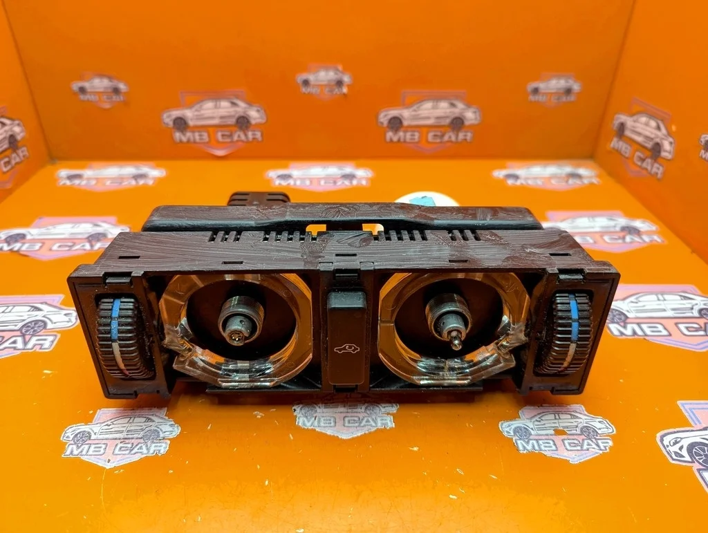 Панель управления климатом Mercedes-Benz