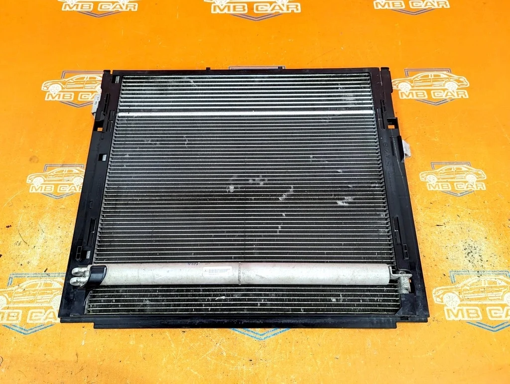 Радиатор кондиционера Mercedes-Benz