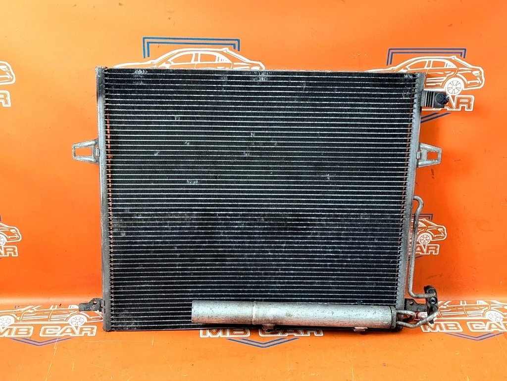 Радиатор кондиционера Mercedes-Benz