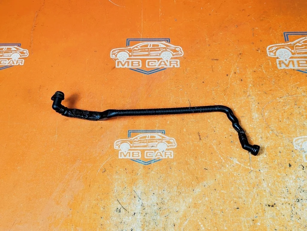 Трубка вентиляции Mercedes-Benz